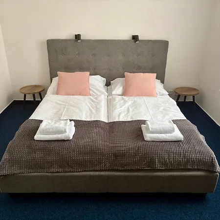 Cb Royal Hotel Ceske Budejovice